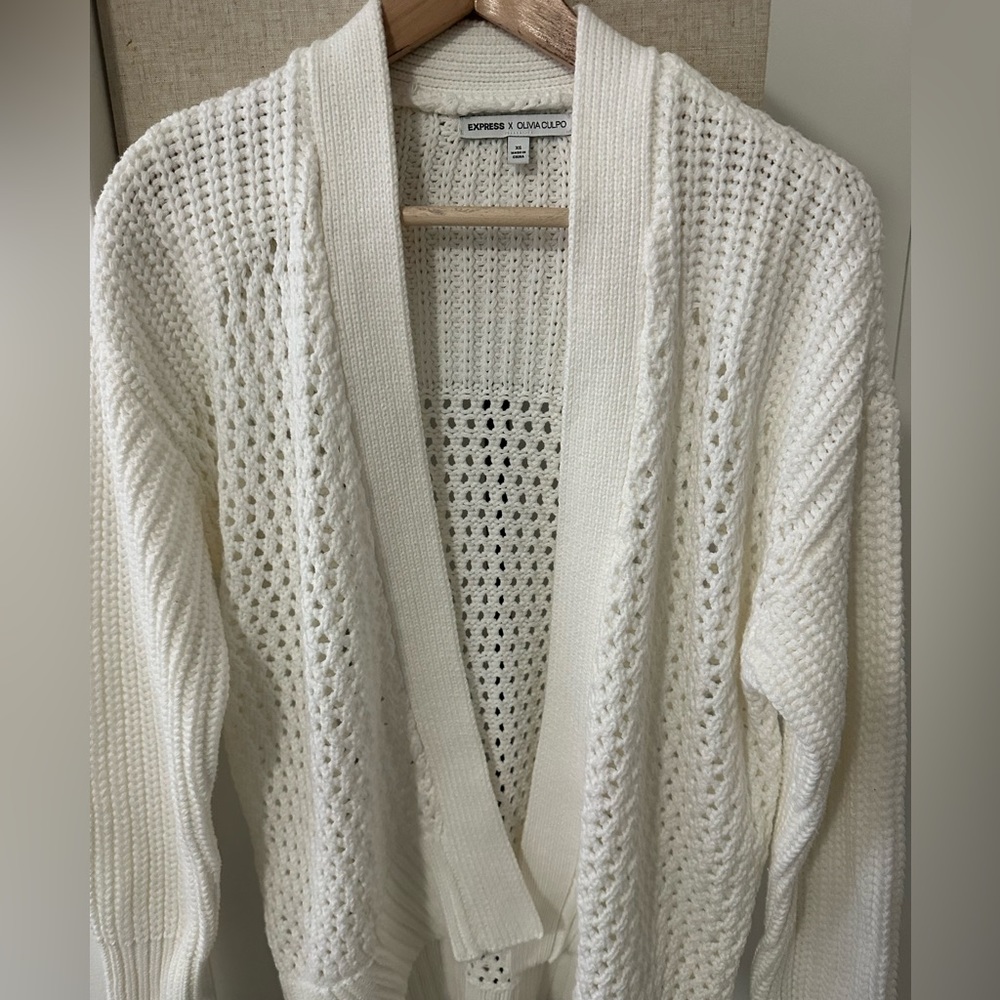 White Cardigan Express